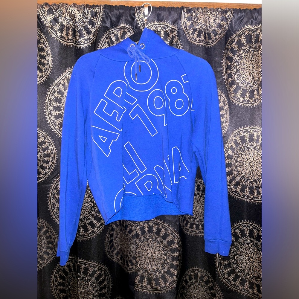 Aeropostale cropped hoodie